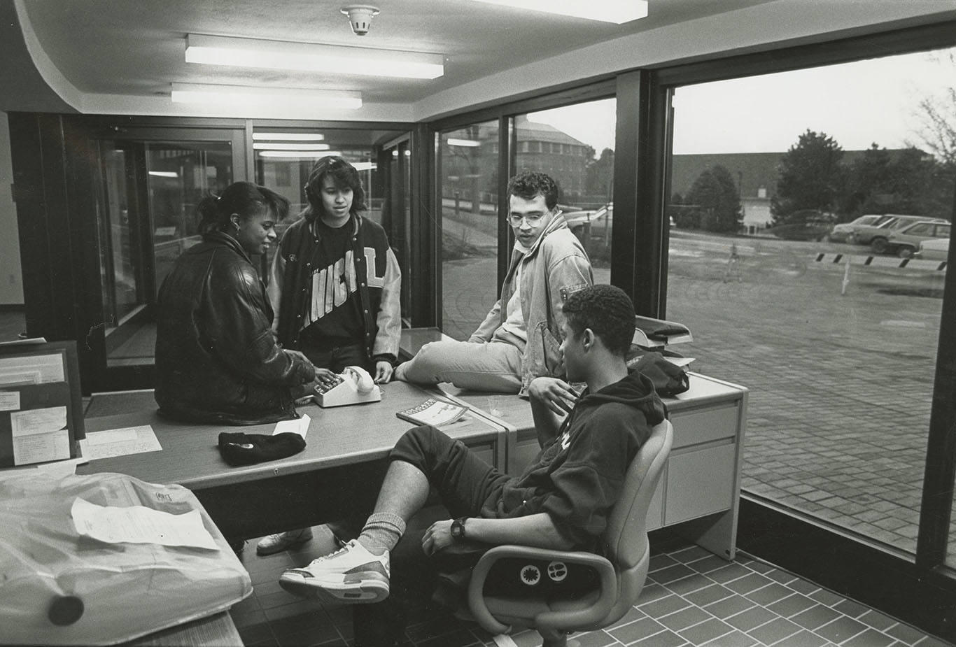 Students enjoy the new cultural center, 1989