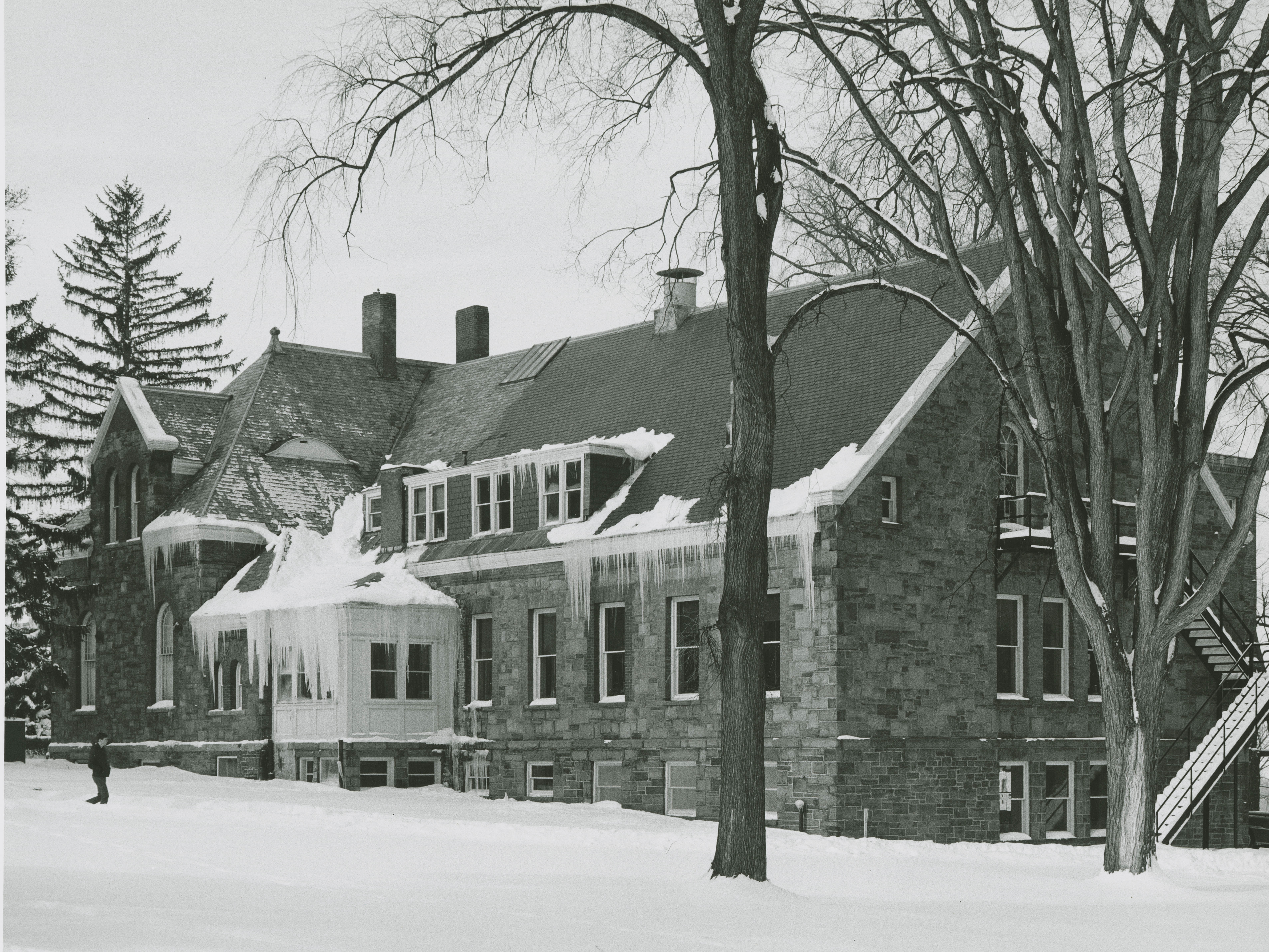 Hascall Hall with addition, 1966