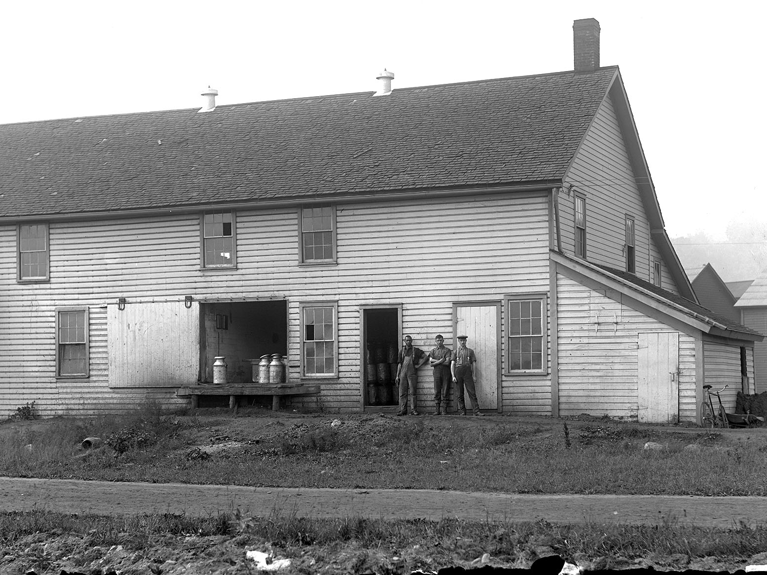 Hamilton milk station, 1908