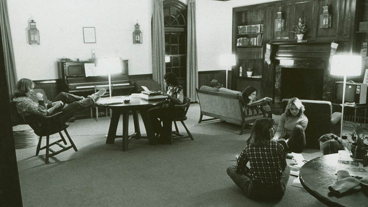 Women students study in one of the first women’s-only dorm, Bolton House, 1976
